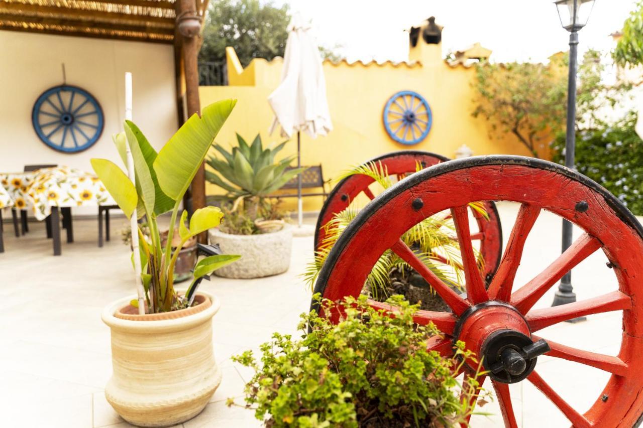 Hôtel Da Sarah à Muravera Extérieur photo