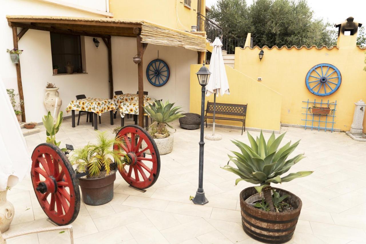 Hôtel Da Sarah à Muravera Extérieur photo